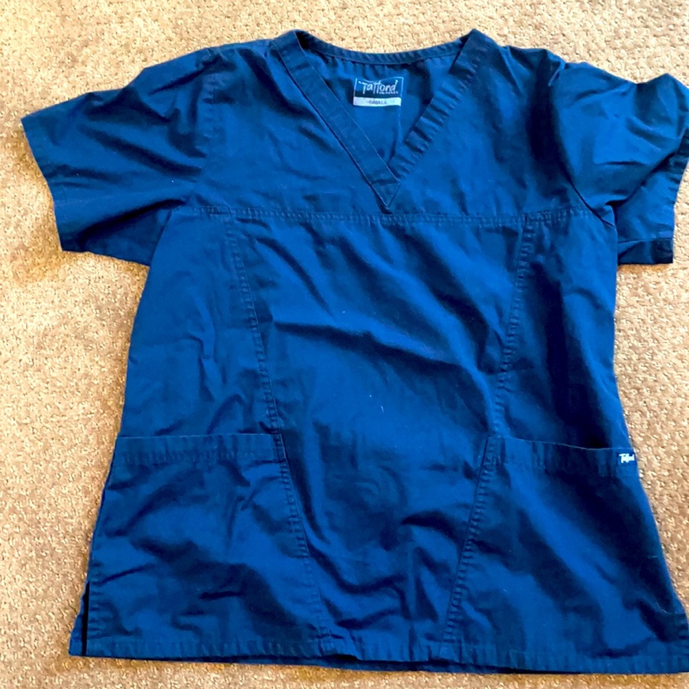 Tafford Navy Scrub Top